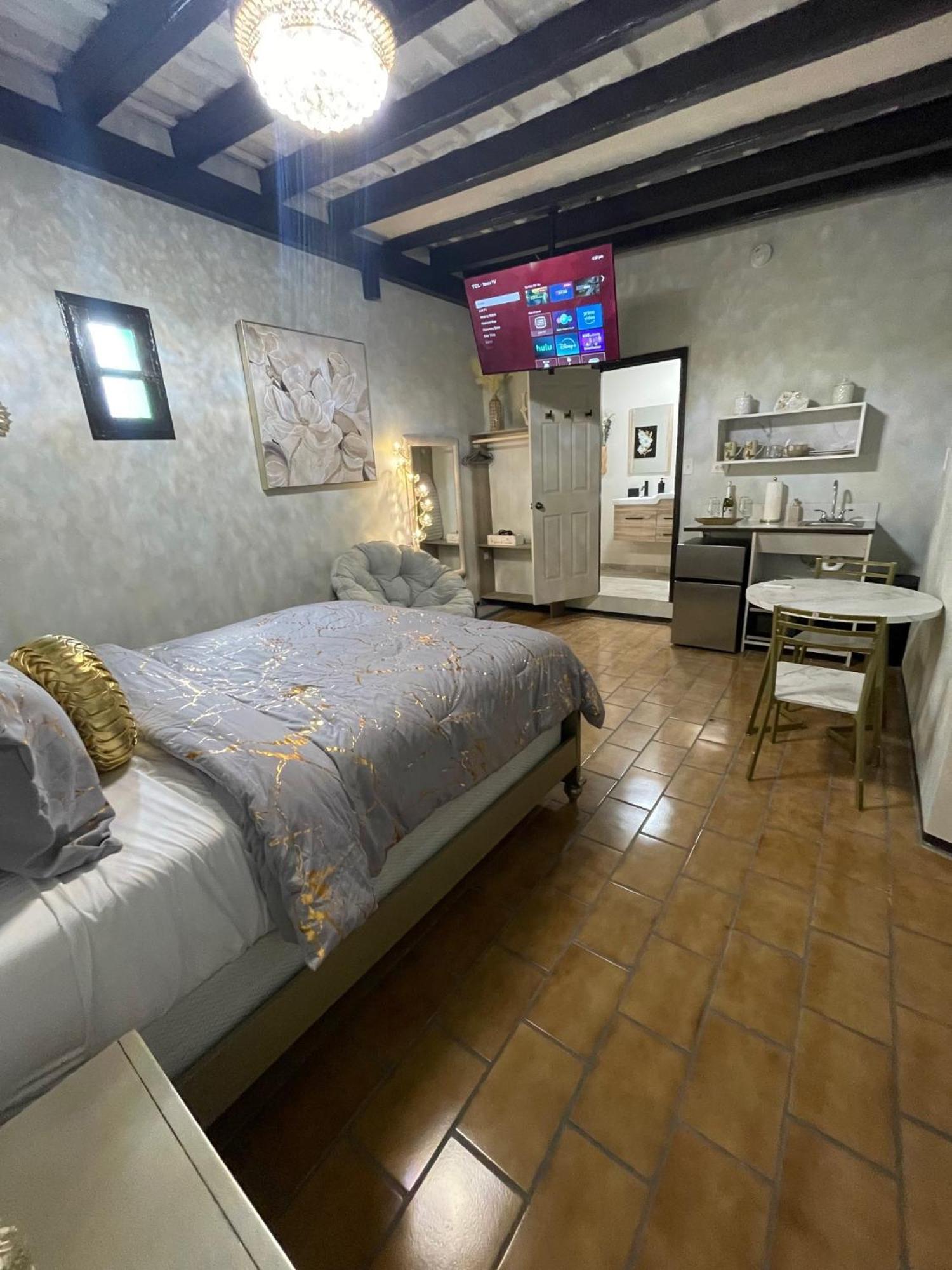 The Suites & Vintage Apartment At Casa Of Essence In Heart Of Old San Juan Eksteriør bilde